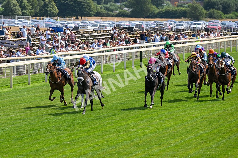 100726-Race 2-Flora Of Bermuda-0159 - Race 2 14.45pm William Hill Summer Stakes