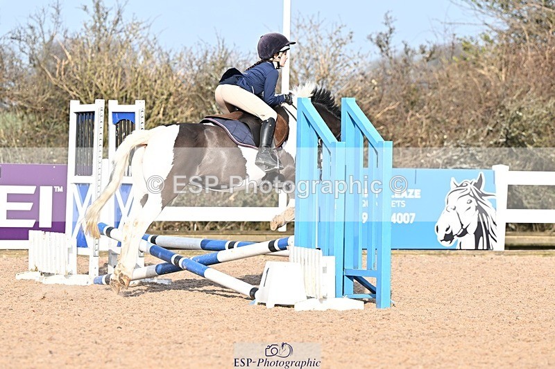 250308-090939-00852 - Cls 19-21 CR, Club and Schools 60cm