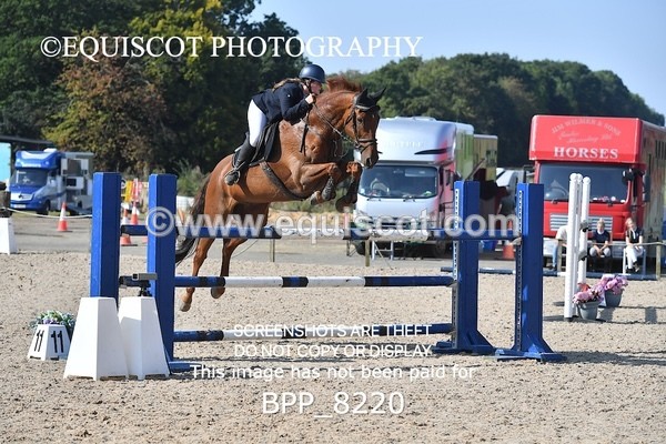 BPP_8220 - CLASS 7 Senior Foxhunter/ 1.20m Open