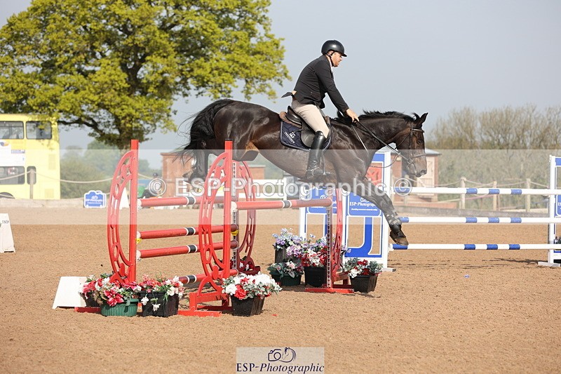 240511A-092411-11052 - Cls 32 Foxhunter