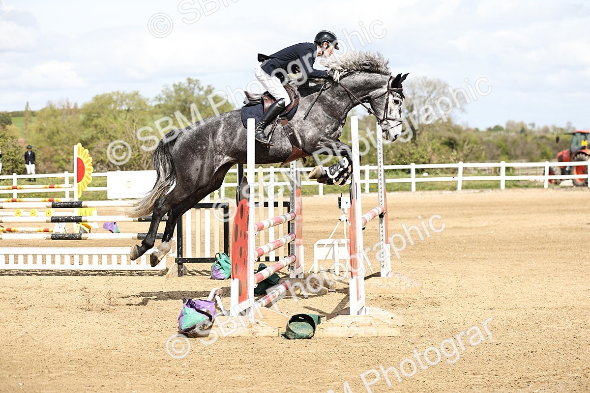 SBM_001092 - Class 4 - Senior Newcomers - 1.10m