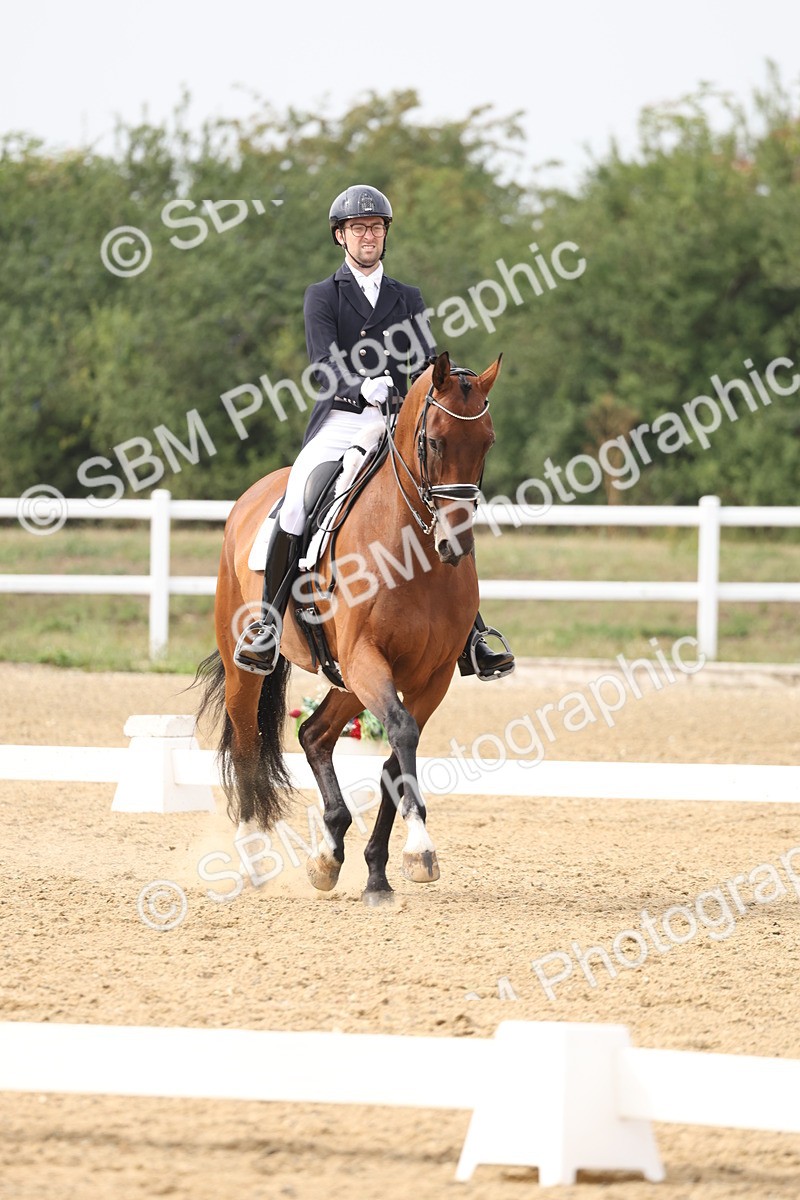 SBM_008270 - Class 10 - FEI INT I - 16.10-16.50