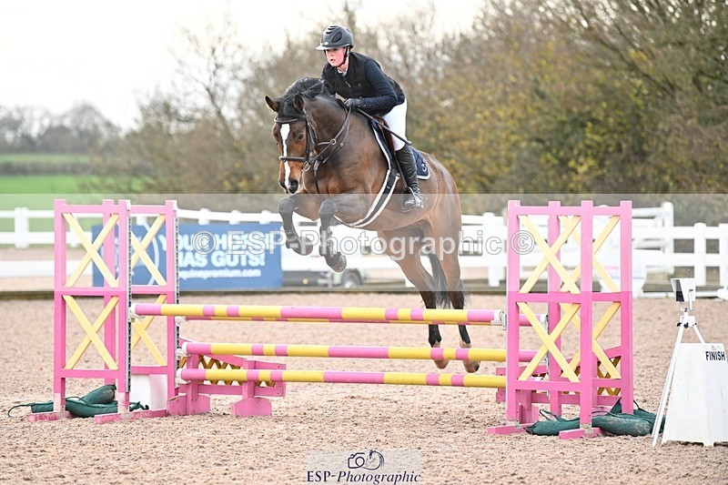 241206-093910-00044 - Cls 2 British Novice and 90cm Open