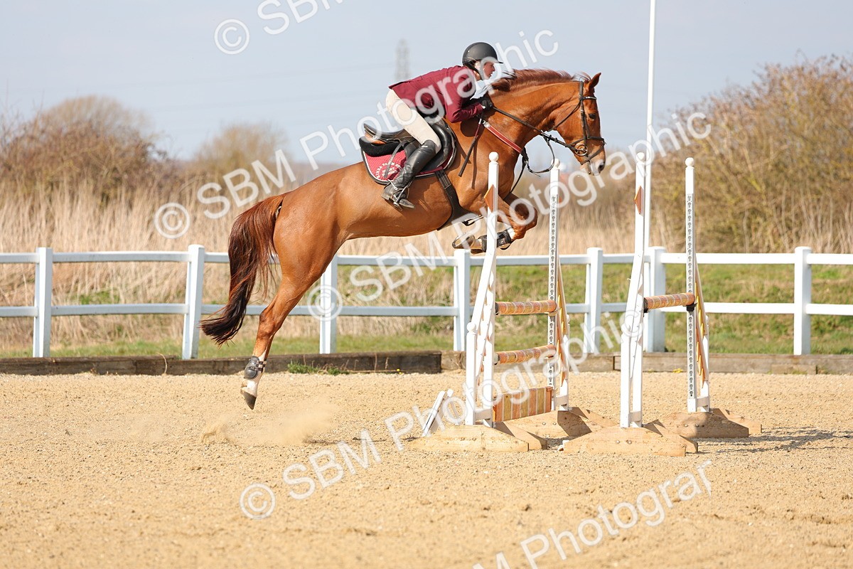 SBM_001550 - Class 4 - Senior Newcomers - 1.10m