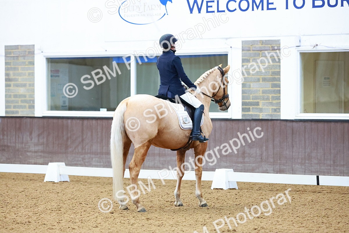 SBM_001243 - Class 18-15-16-22 - Elementary 5 Novice 5-Novice 6