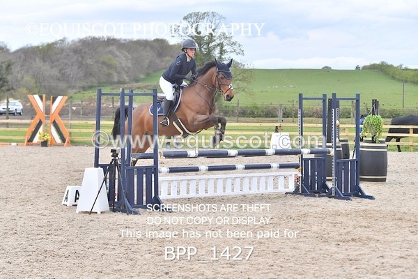 BPP_1427 - CLASS 15 SAT Senior BritiNovice/ 90cm Open