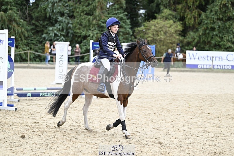 250820A-131528-07010 - Round 1, Start to 1.30pm Break