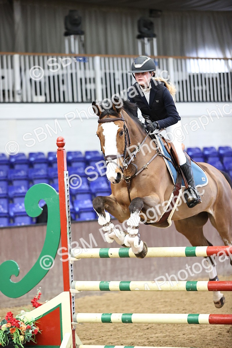 SBM_005945 - Class 16 - Senior Newcomers - 1.10m Open