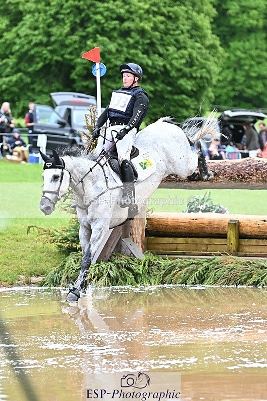 240526-124858-22213 - 433-EN_TARO_DES_VERNIER-Oliver_Townend