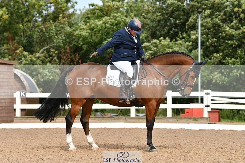 250906-112433-00996 - 041-Victoria.BradfordKenniford.flash.dancer