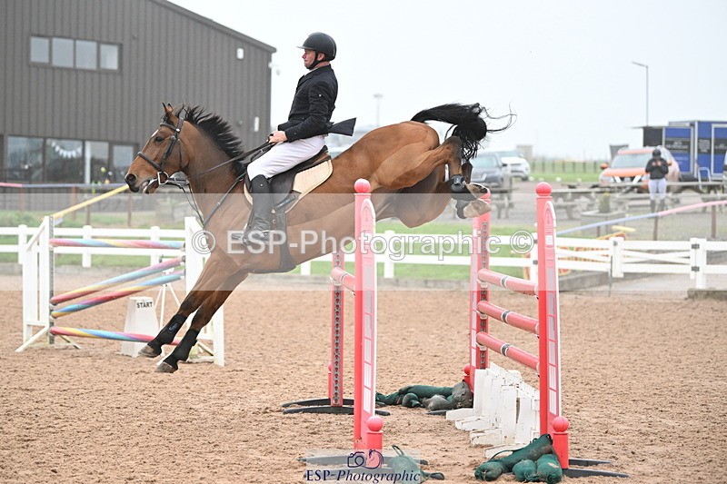 241102A-120849-04485 - SAT Cls 15 Foxhunter and 1.20m Open