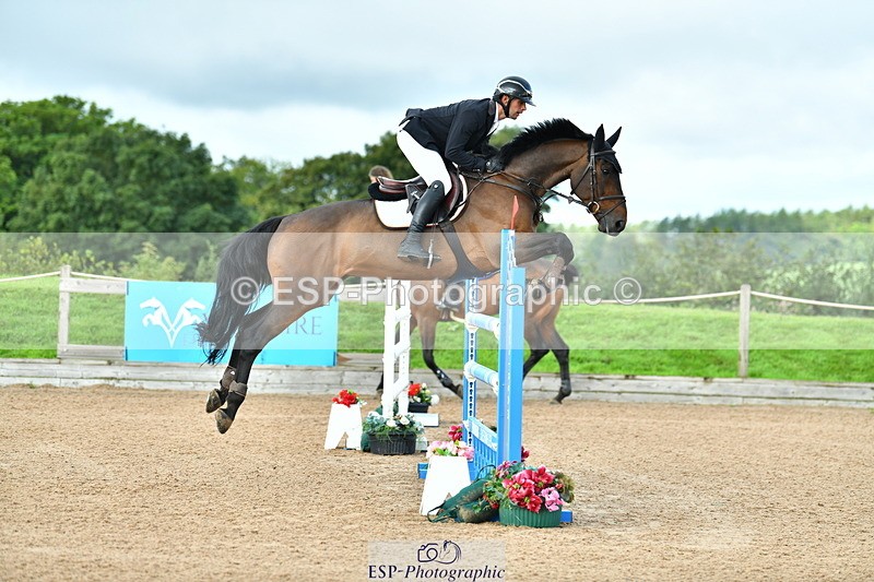 230723A-095417-10692 - Cls 4, 2 Star Small 1.30m