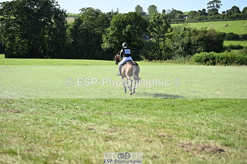 240811A-170411-06724 - 410-