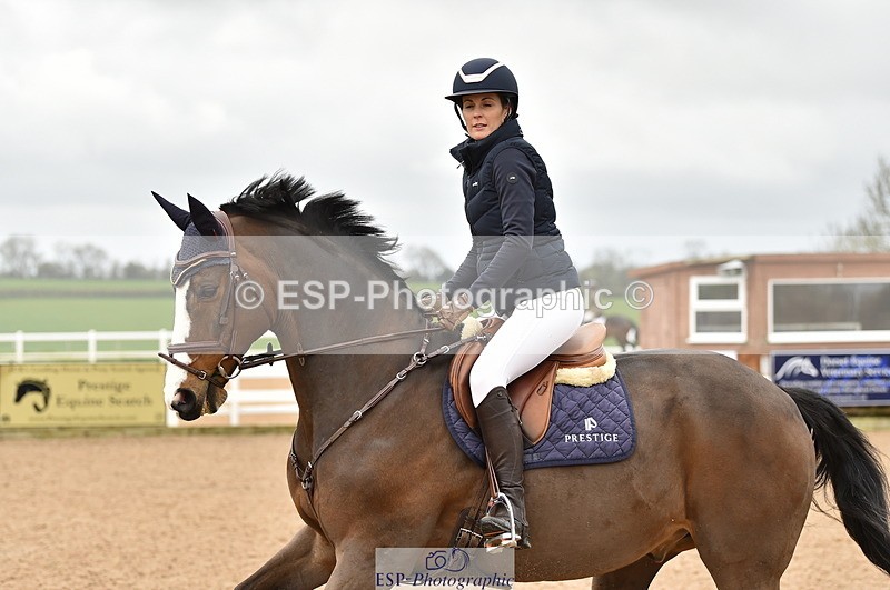 240403A-105820-00115 - Cls 1 British Novice and 90cm Open