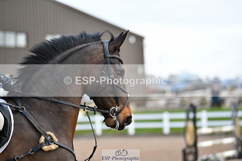 240317A-122633-06251 - Cls 32 95cm National Amateur Quali