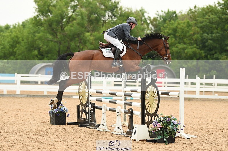 230610A-133904-03533 - Cls 24B 1.10m Amateur Qualifier