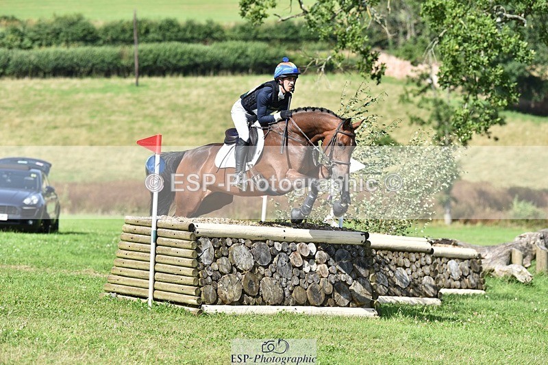 240803-155746-09176 - 255-Tommy_Marsden-HARD_KNOCK_LIFE