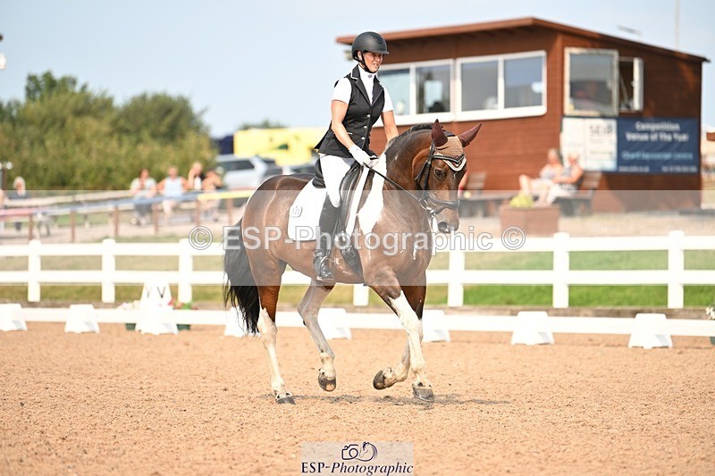 250816-154131-06231 - 123-Lorraine.MorrisLissyegan.Coloured.Lady