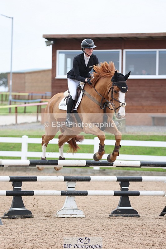 241101A-104202-01143 - FRI Cls 4 Snr 1.05m