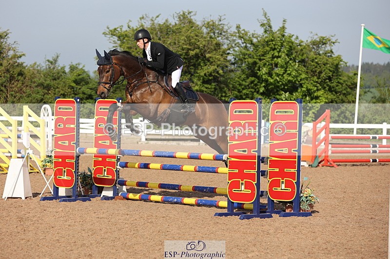 240510A-084559-04400 - Cls 13 British Novice and 90cm Open