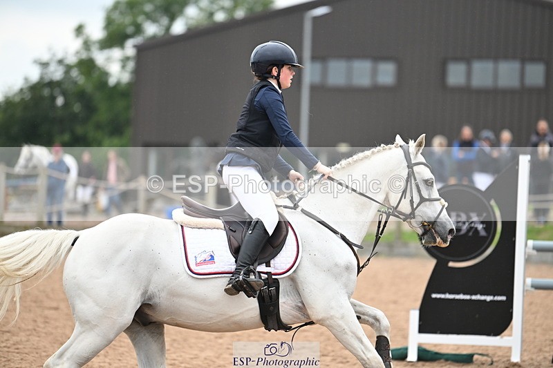 240907A-143610-02398 - Cls 4 Pony Big Team 95cm & 1.05m