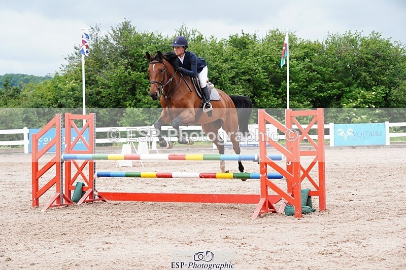 250524-115504-06469 - Cls 21 A&B Snr Disco & 1.00m Open