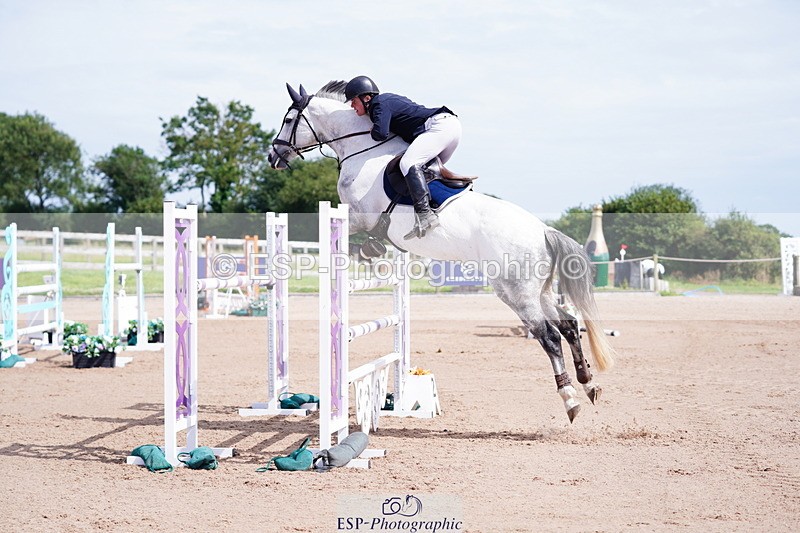 240803A-151730-08851 - Cls 32 National 1.30m Open