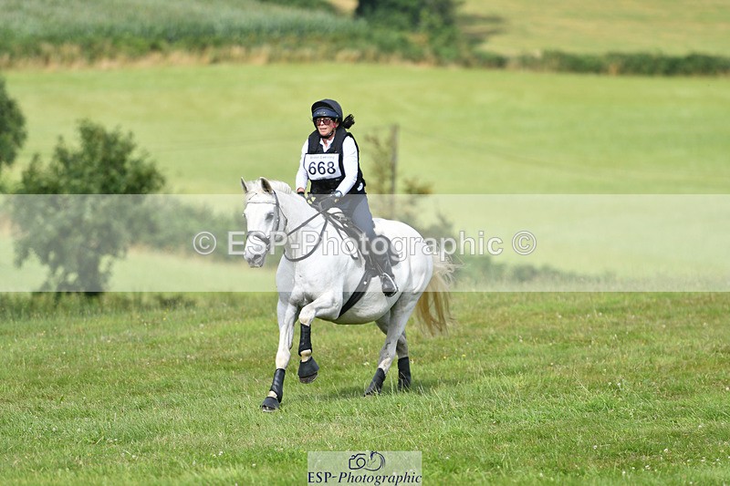 240804-161908-17344 - 668-Sue_Carter-ARDCOLM_LASS