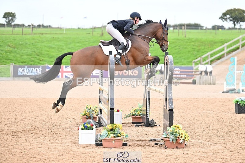 250914-110237-08437 - Cls 27 Snr 1.05m and 1.10m Grand Prix