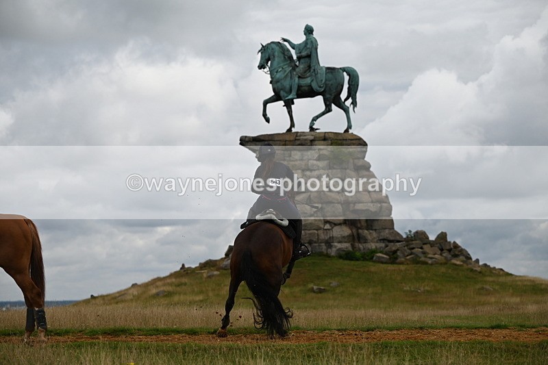DSC_4261 - Time at Statue 09:50 to 11:09
