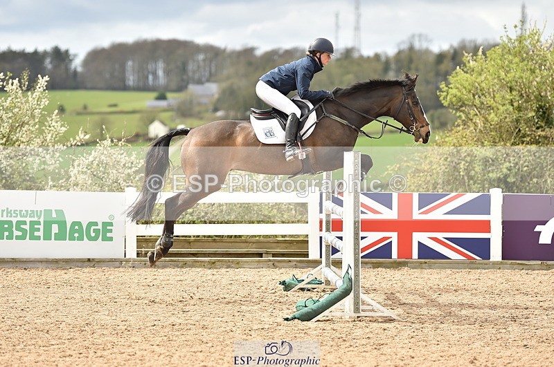 240403A-143312-00840 - Cls 4 Newcomers and 1.10m Open