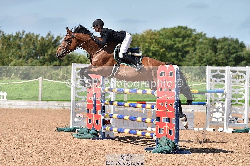 230810A-112748-00876 - Cls 9 Foxhunter