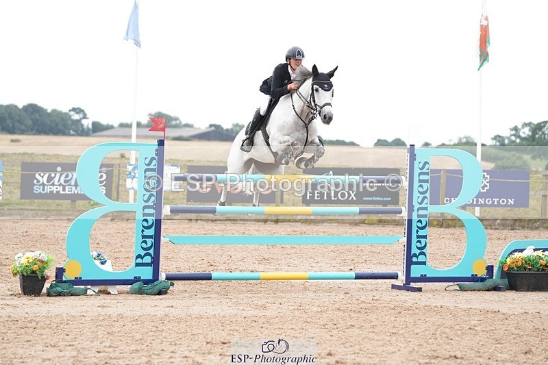 250718-113933-10071 - Cls 2, 3 Star Small Tour Break til End