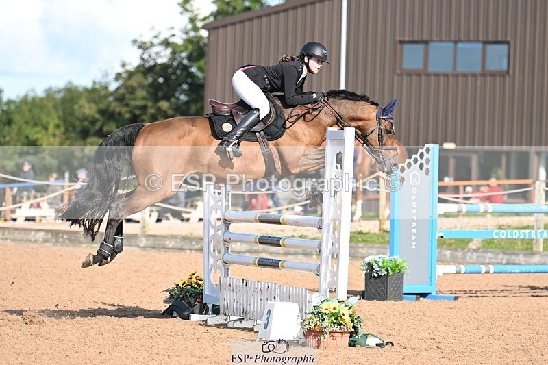 240913A-100701-03405 - Cls 13 Snr 1.05m & 1.10m Open