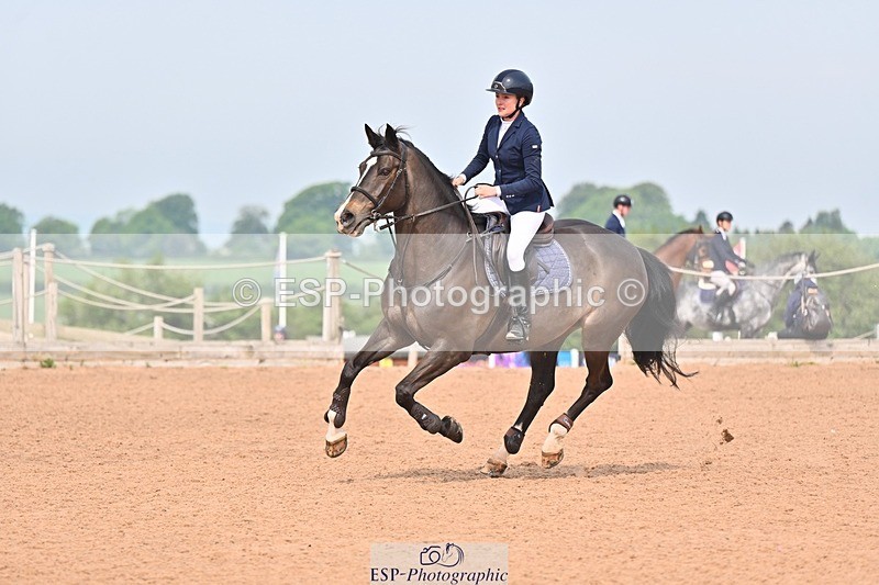 260509-104514-01671 - Cls 26a Snr Foxhunter