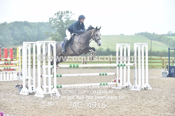 JAC_4915 - CLASS 16 SUN Senior Newcomers/ 1.10m Open