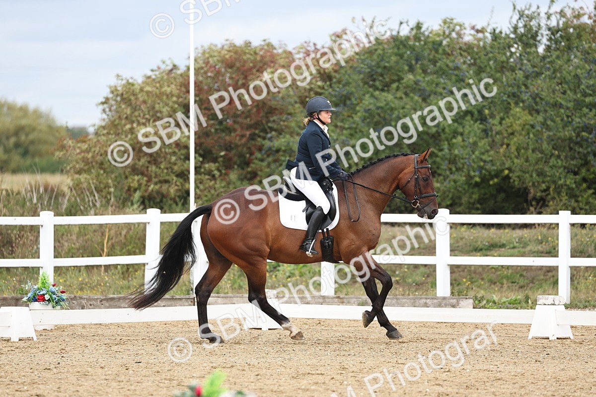 SBM_002594 - Class 7 - Novice 2 Warm Up