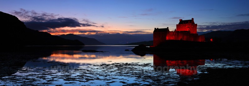 Eileen Donan Castle at Dusk - Panoramic Landsapes
