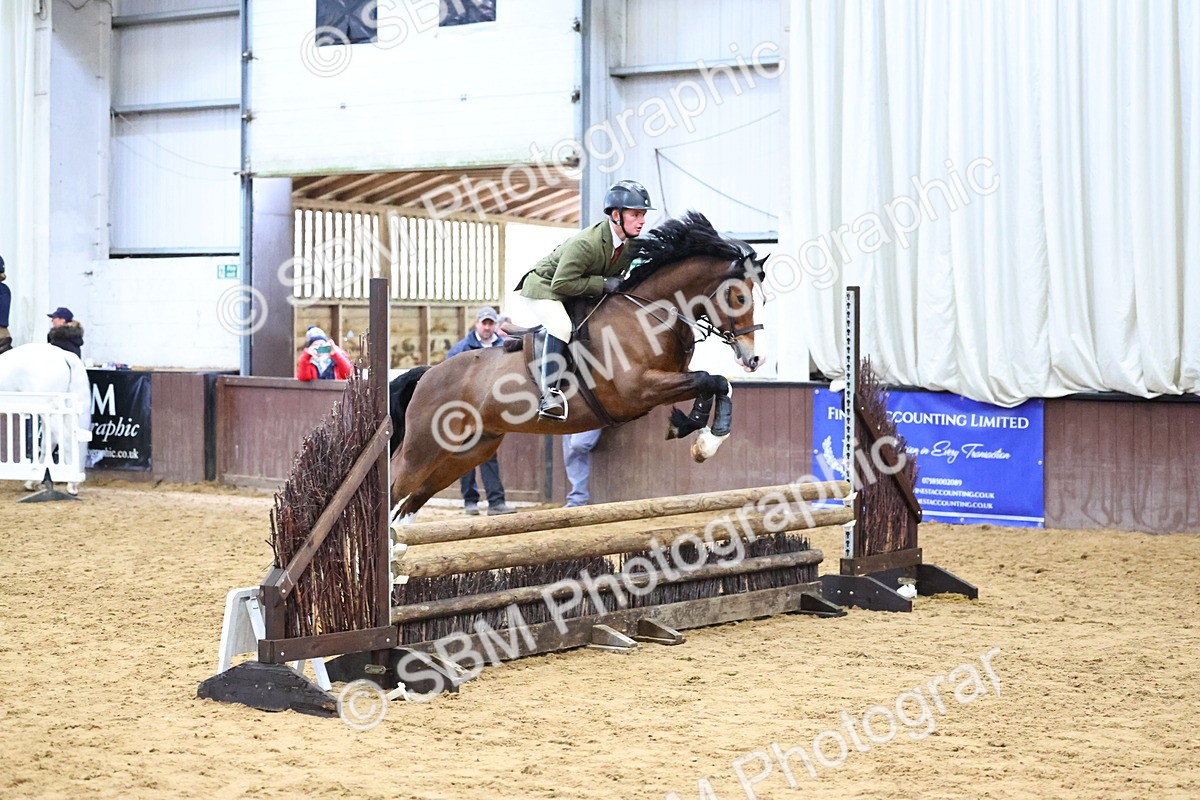 SBM_005094 - Class 41 - Not exceeding 143cms