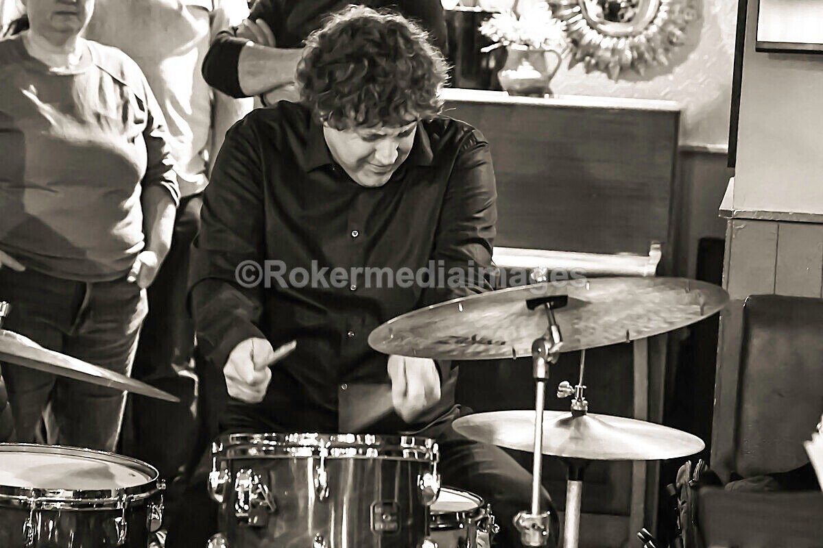 Derek Nash Dec 2025-13 - Derek Nash and Jonny Henderson Trio