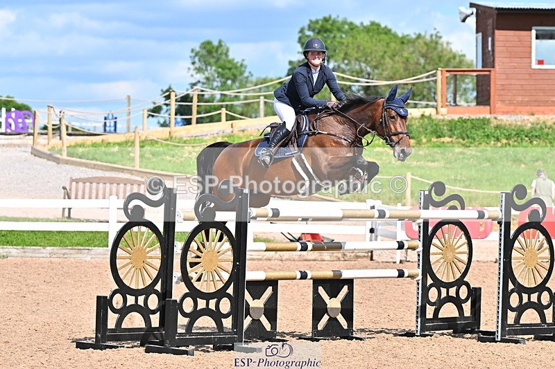 240619A-164432-01274 - Cls 6 National 1.30m and 1.40m