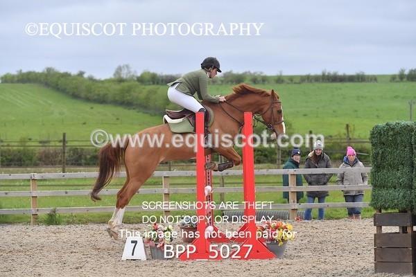 BPP_5027 - CLASS 24 SUN Senior BritiNovice/ 90cm Open