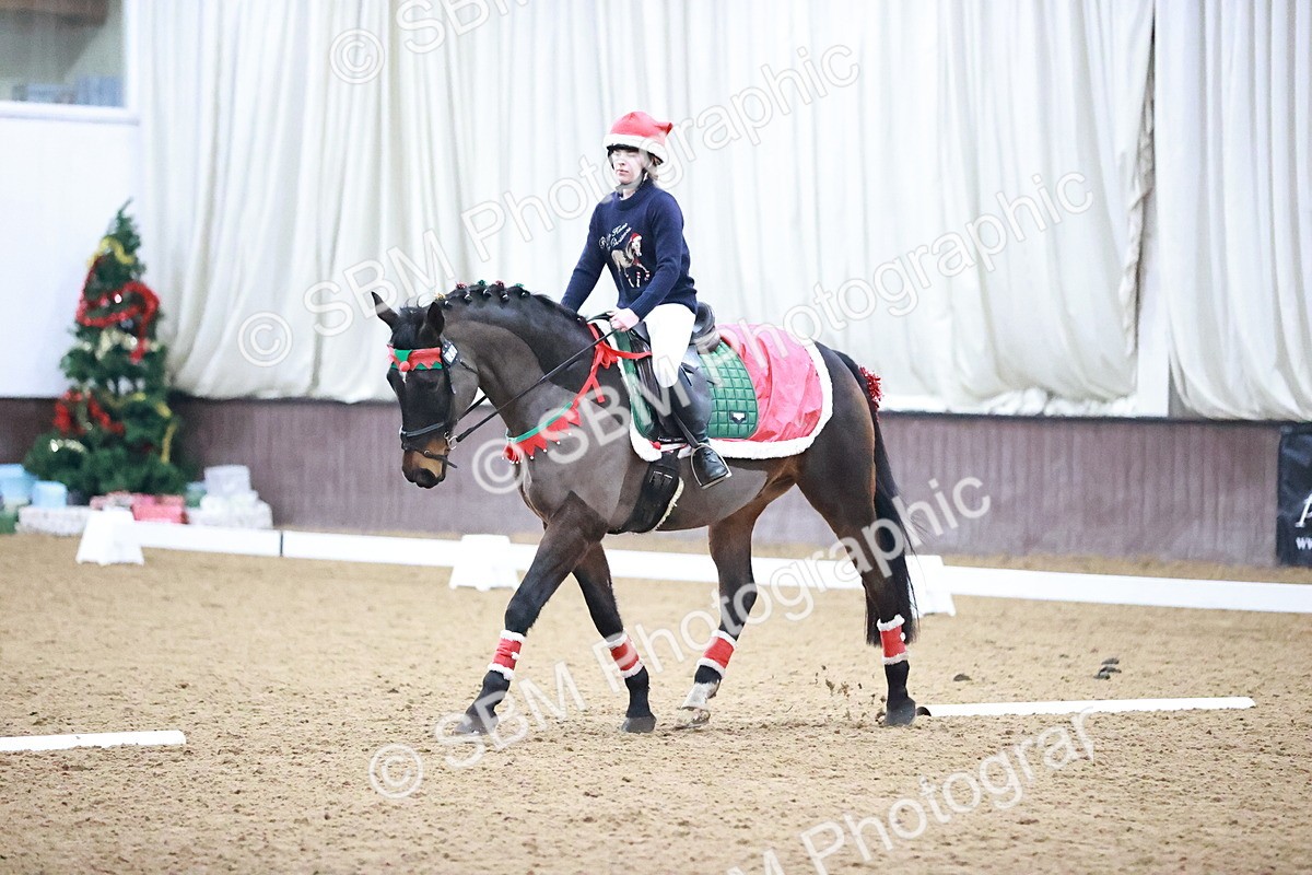 SBM_000842 - Class 7-10 - Novice 1 - Elementary 1