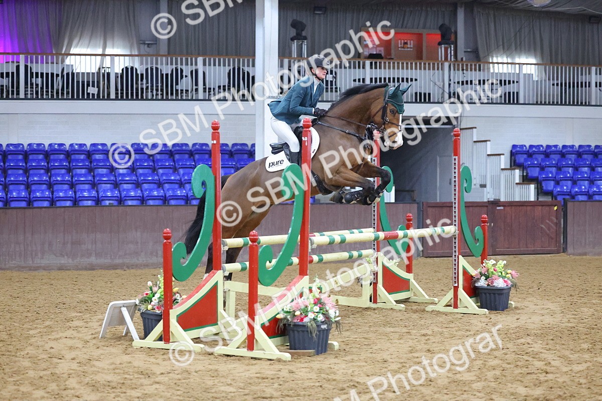 SBM_008636 - Class 21 - Nupafeed Supplements Senior Discovery/ 1m Open - First Round (1.00m)