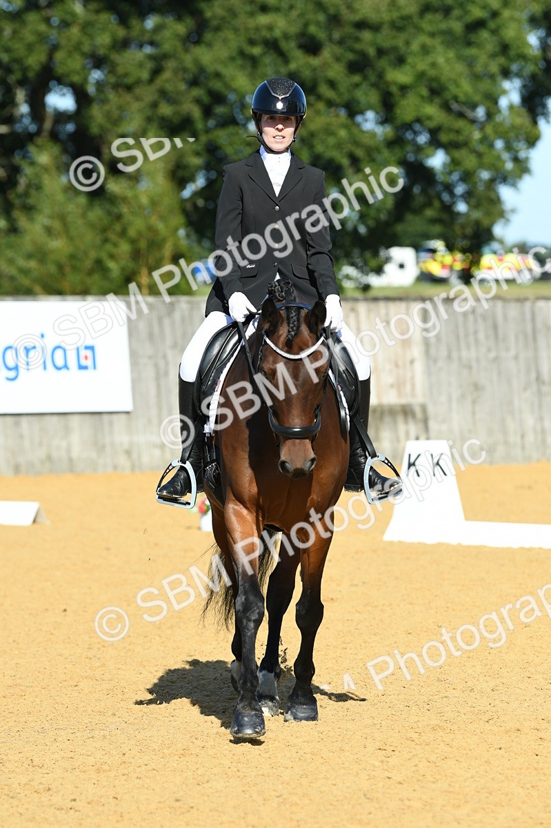 SBM_17998 - D4 - Small Tour Championship - Intro B