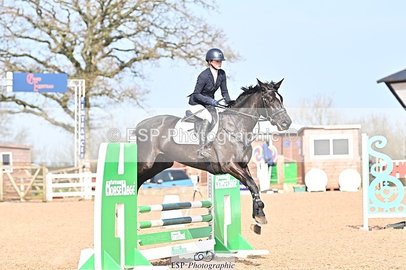 250326-100136-00102 - Cls 1 British Novice and 90cm