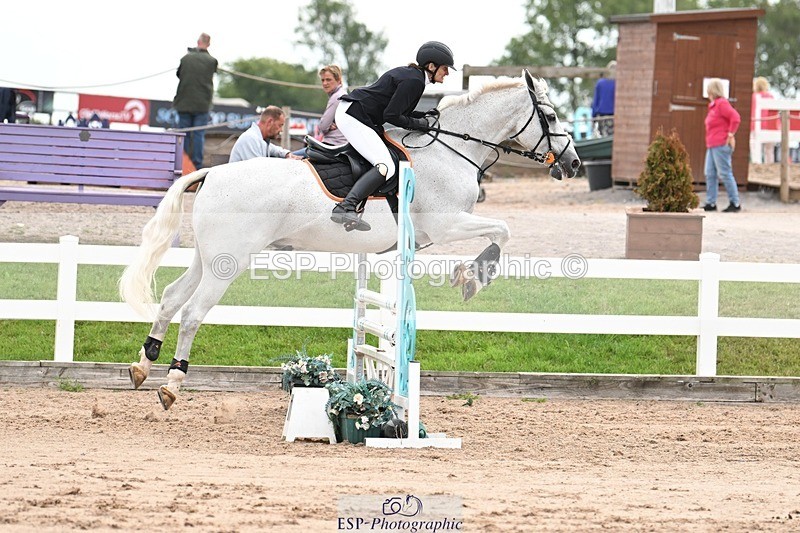 250727-093328-08844 - Cls 31 British Novice and 90cm