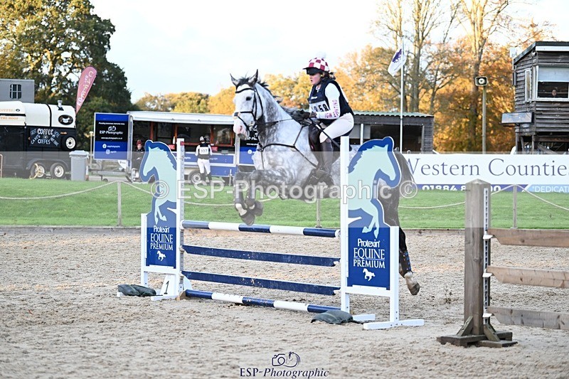 241117-155044-04894 - Cls 4 100-105cm