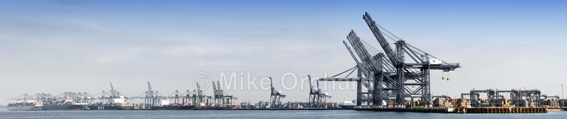 Panorama2 - Felistowe Port