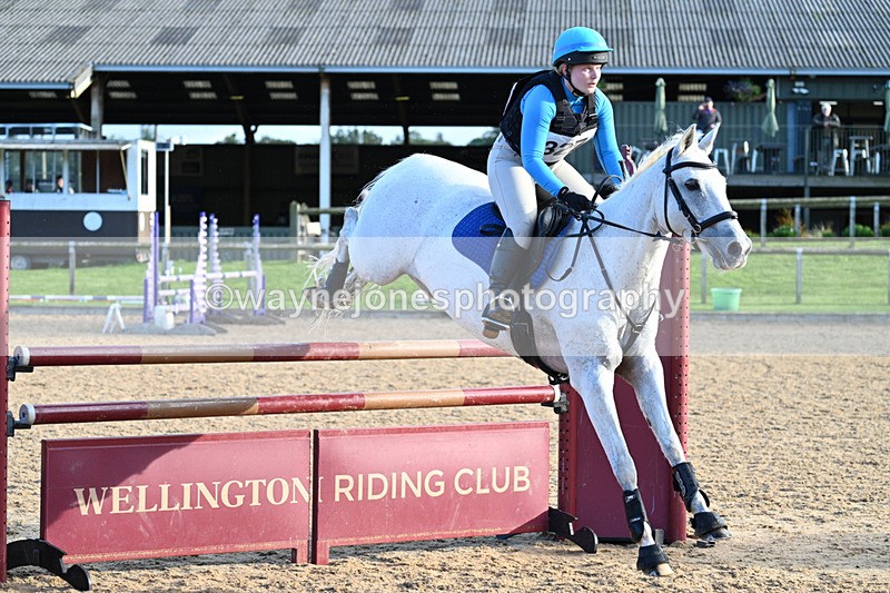 WJ7_6319 - Time 16:55 to 17:11